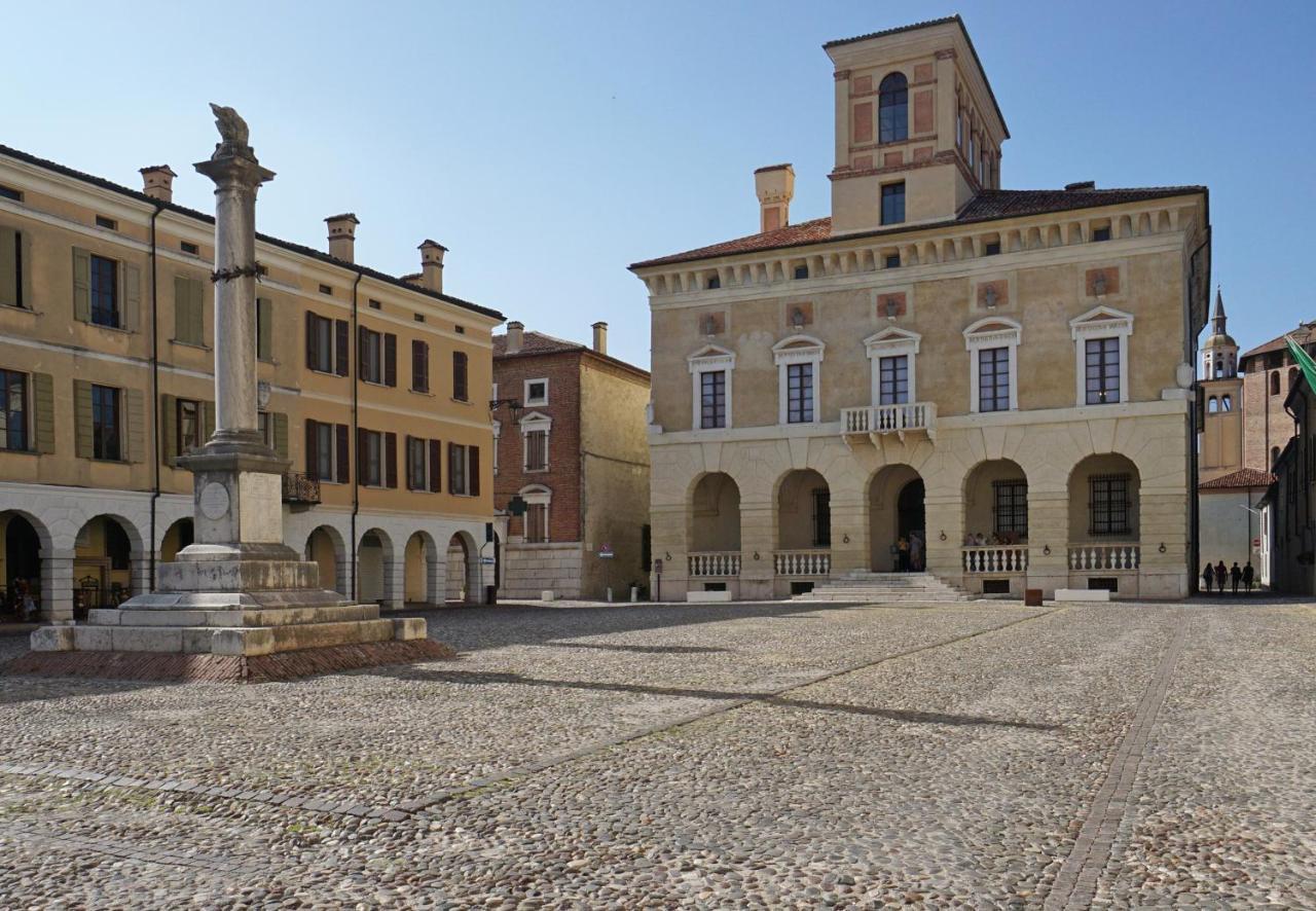 Toson D'Oro Bed & Breakfast Sabbioneta Exterior photo